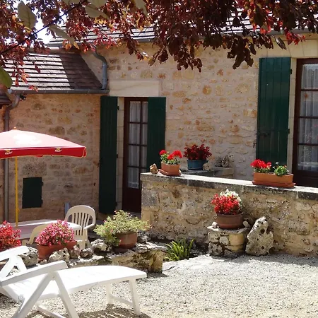 Charmante Maison En Pierre Avec Jardin Et Cheminee, Animaux Acceptes - Fr-1-616-174 Летний дом *
